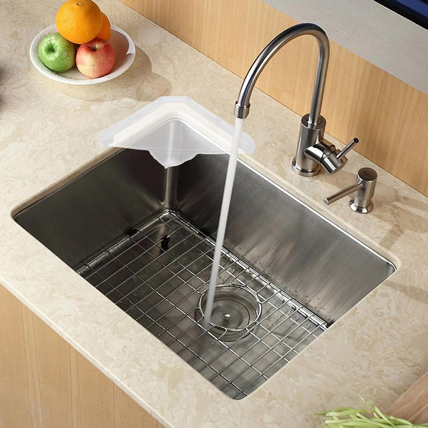 Kitchen Sink Triangle Holder with Disposable Filter Mesh Bags Sink Strainer Basket for Food Waste Kitchen Drain Filter Rack and White Triangular Holder