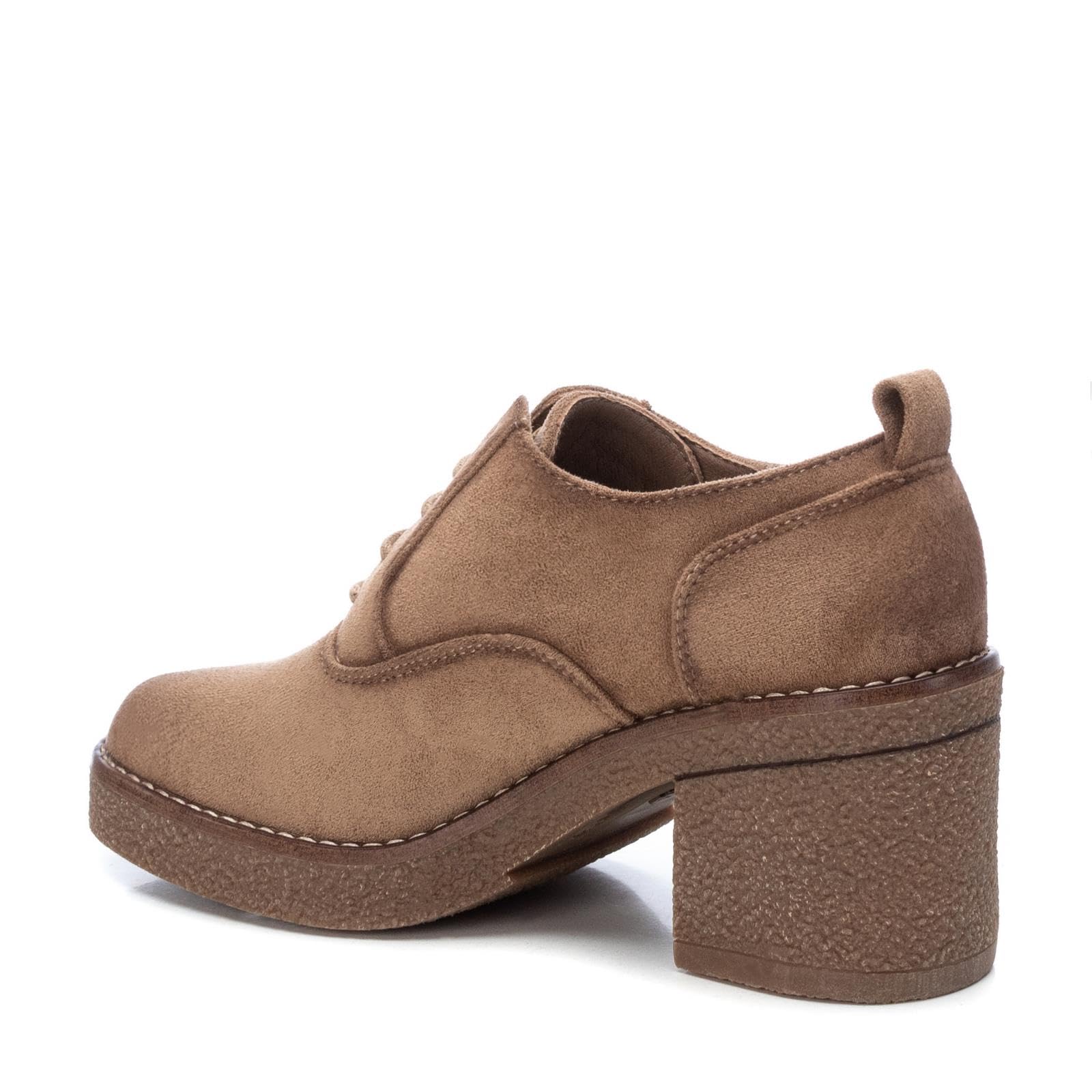REFRESH Zapato Cierre de cordón para Mujer, Color: Marron, Talla: 40