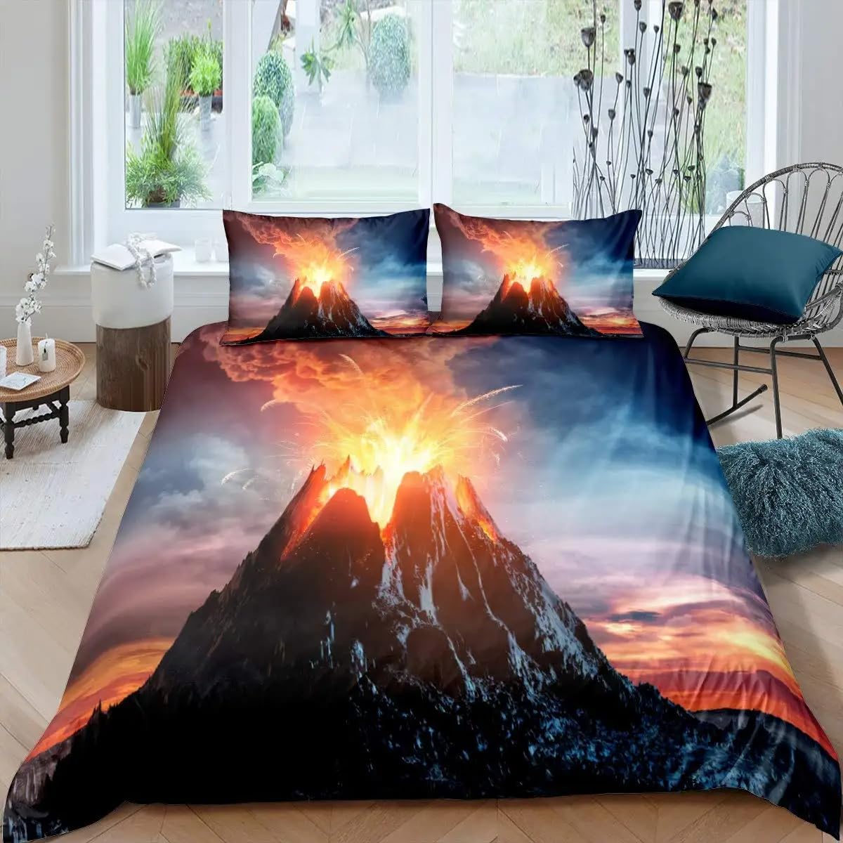 LMMSMGS Double Duvet Set Volcano Double Bed Duvet Cover Set for Kids Aldult with Zipper Closure Hypoallergenic Microfiber Quilt Cover 78.7"x 78.7" + 2 Pillowcases 19.7"x 29.5"