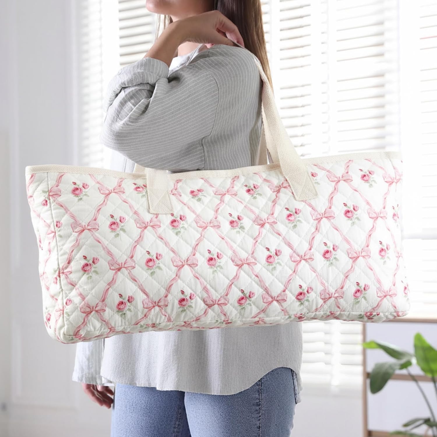 Shinylin 3 Pcs Empty Mahjong Bag Set, Quilted Soft American Mahjong Bag with Cute Floral Pink Bow Printed, 2 Pcs Carrying Bags for Card Racks and Card Pusher (Case Only) image 5