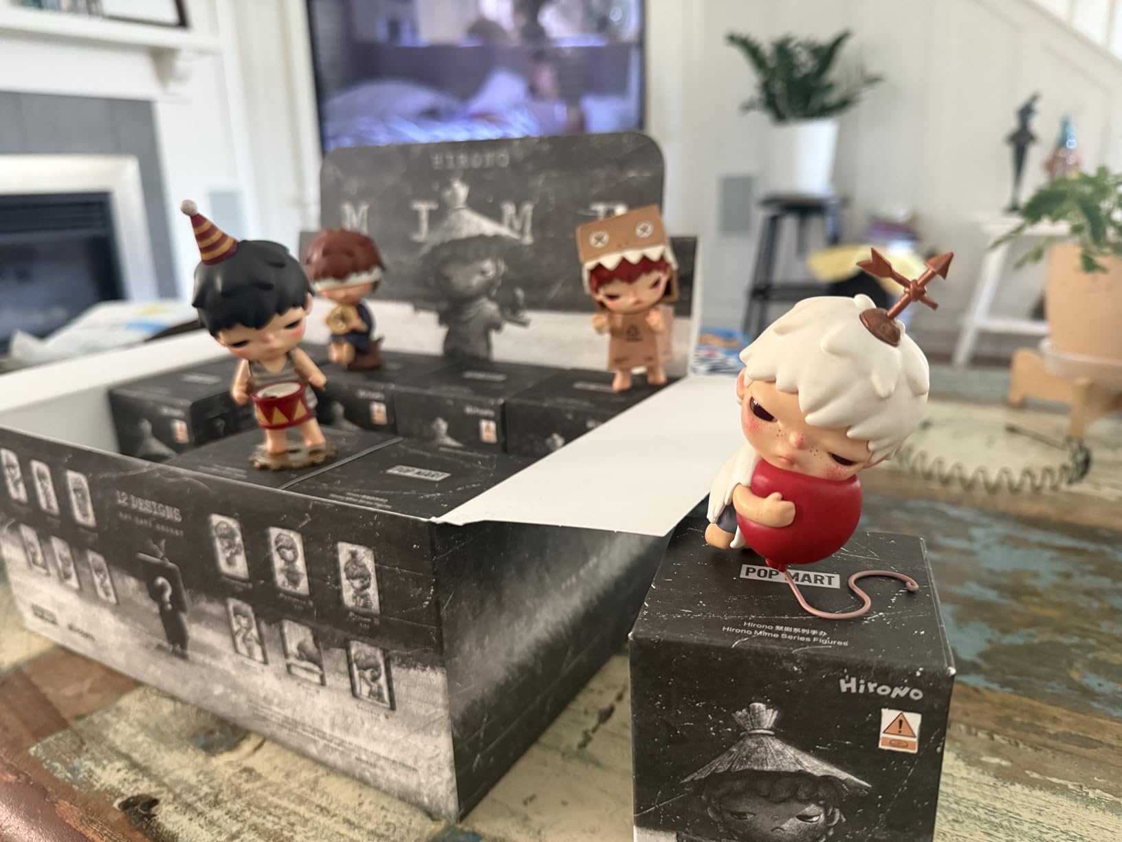 Türkiye POP MART Hirono Mime Serisi Figürler, Hirono Kör | Ubuy