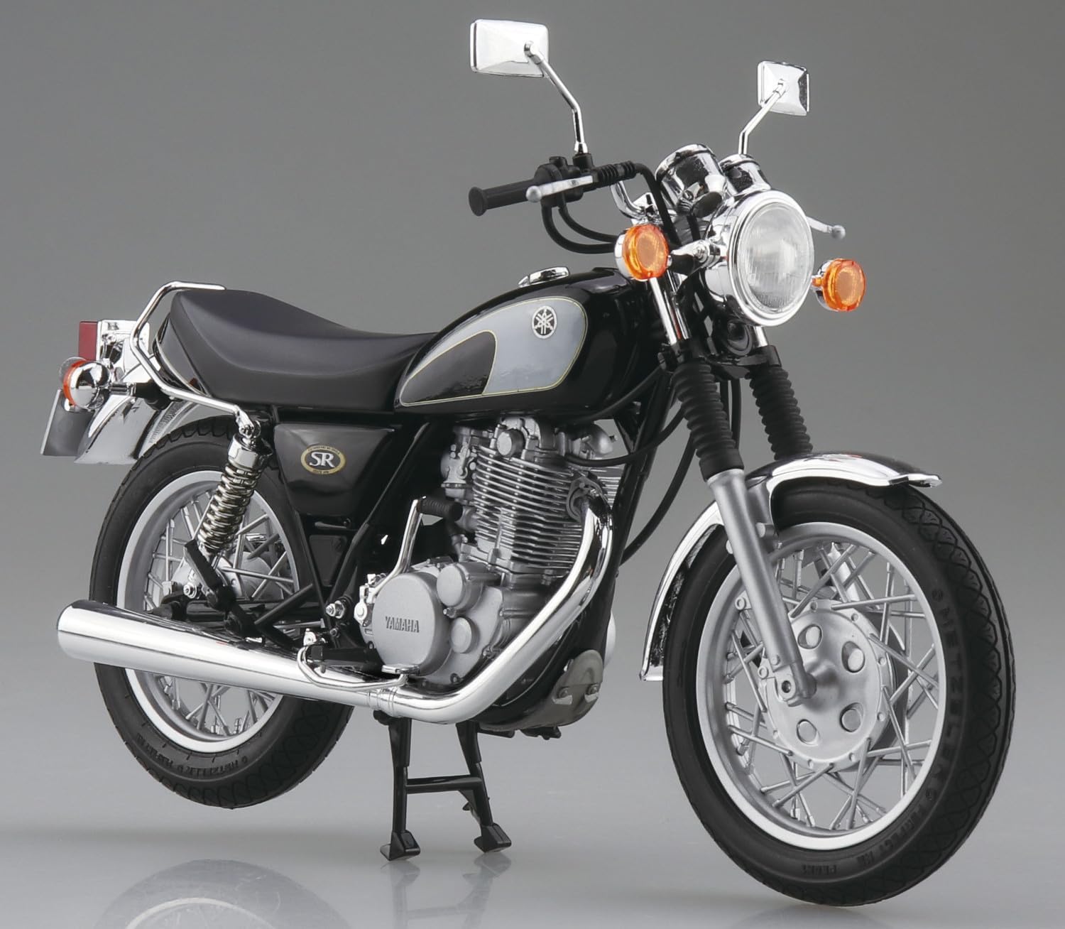 Aoshima 1/12 Yamaha 1JR SR400 / 1JN SR500 '96