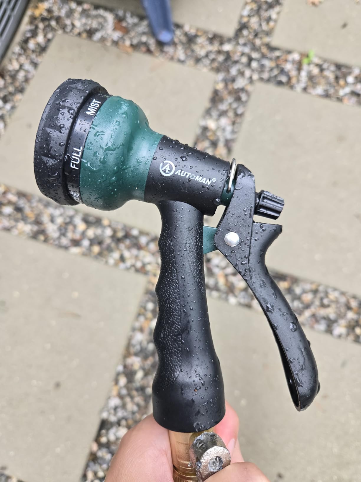 Durable, Multiple Water Settings, Works Great!