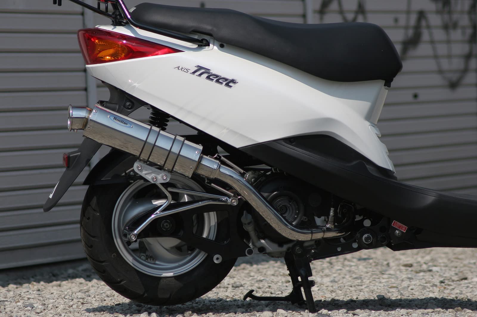 Realize ヤマハ アクシストリート バイクマフラー Blink マフラー