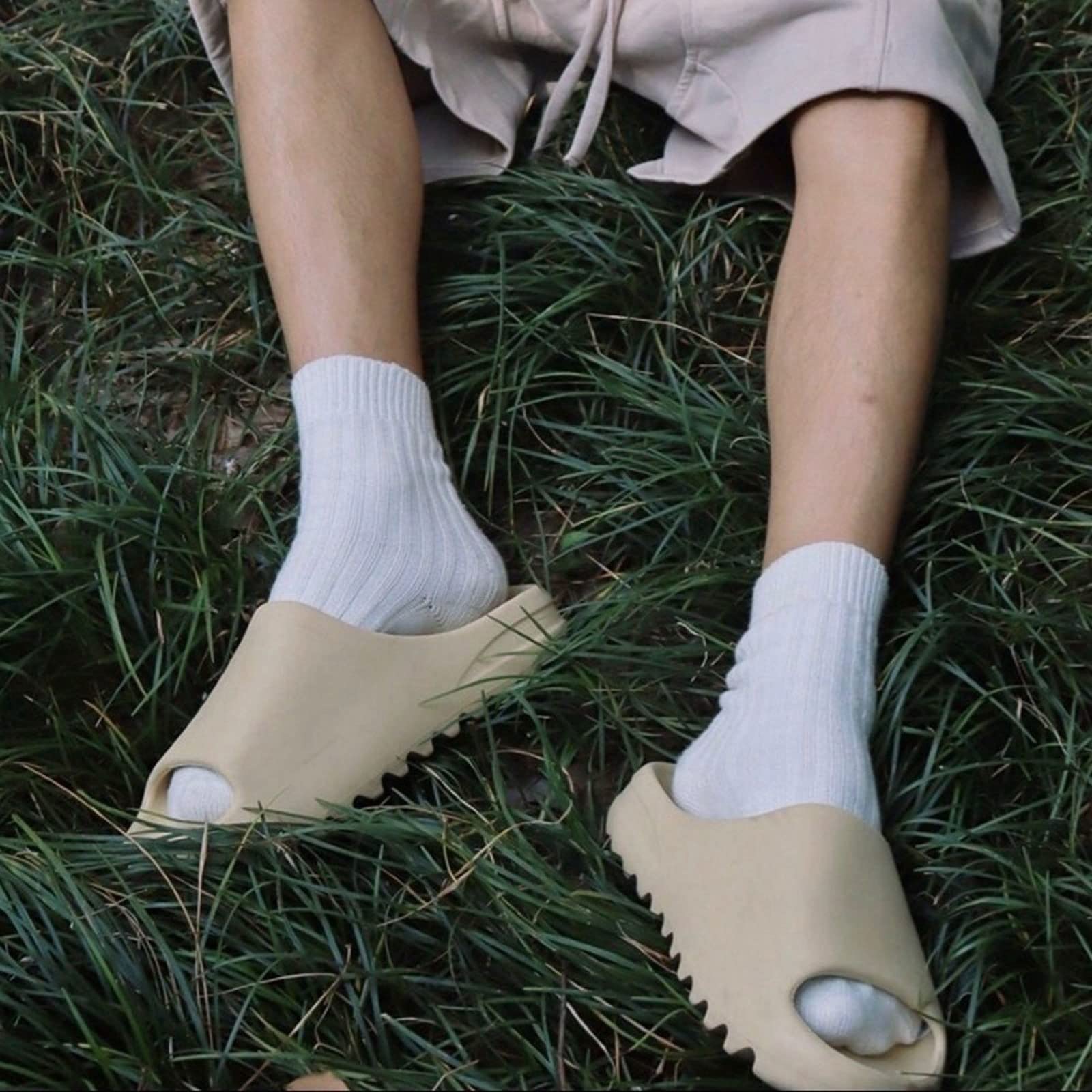 YHQZNLXQ Zapatillas para Mujer Zapatillas de Verano Hombres Mujeres Fondo Suave Interior Diapositivas para el hogar Sandalias Zapatos de Playa Ligeros Zapatillas Masculinas ChanclasAlbaricoque,