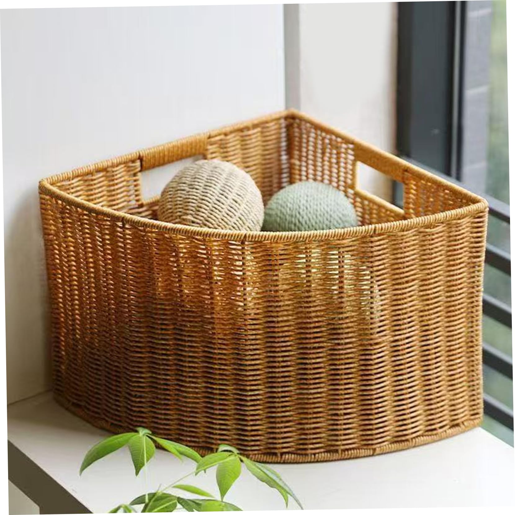 Comebachome Corner Baskets Woven Rattan Basket with Handle Fan Shape Triangle Baskets for Corner Shelf Office Bathroom Bedroom, Décorations d'été