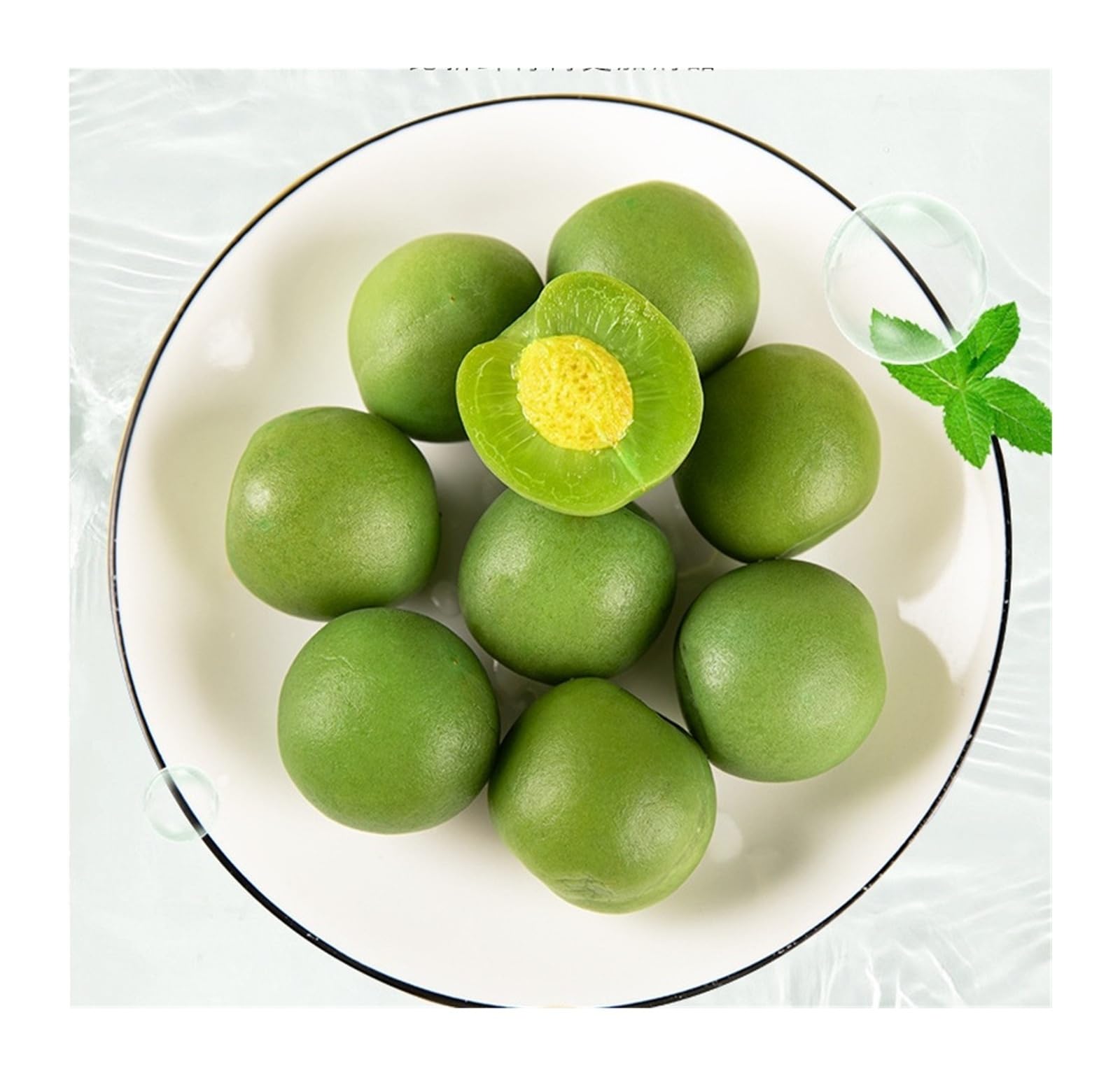 250 g knackige und würzige getrocknete grüne Pflaumen mit prallen, großen Früchten – perfekt for Teilen eines köstlichen Moments.(2bag)