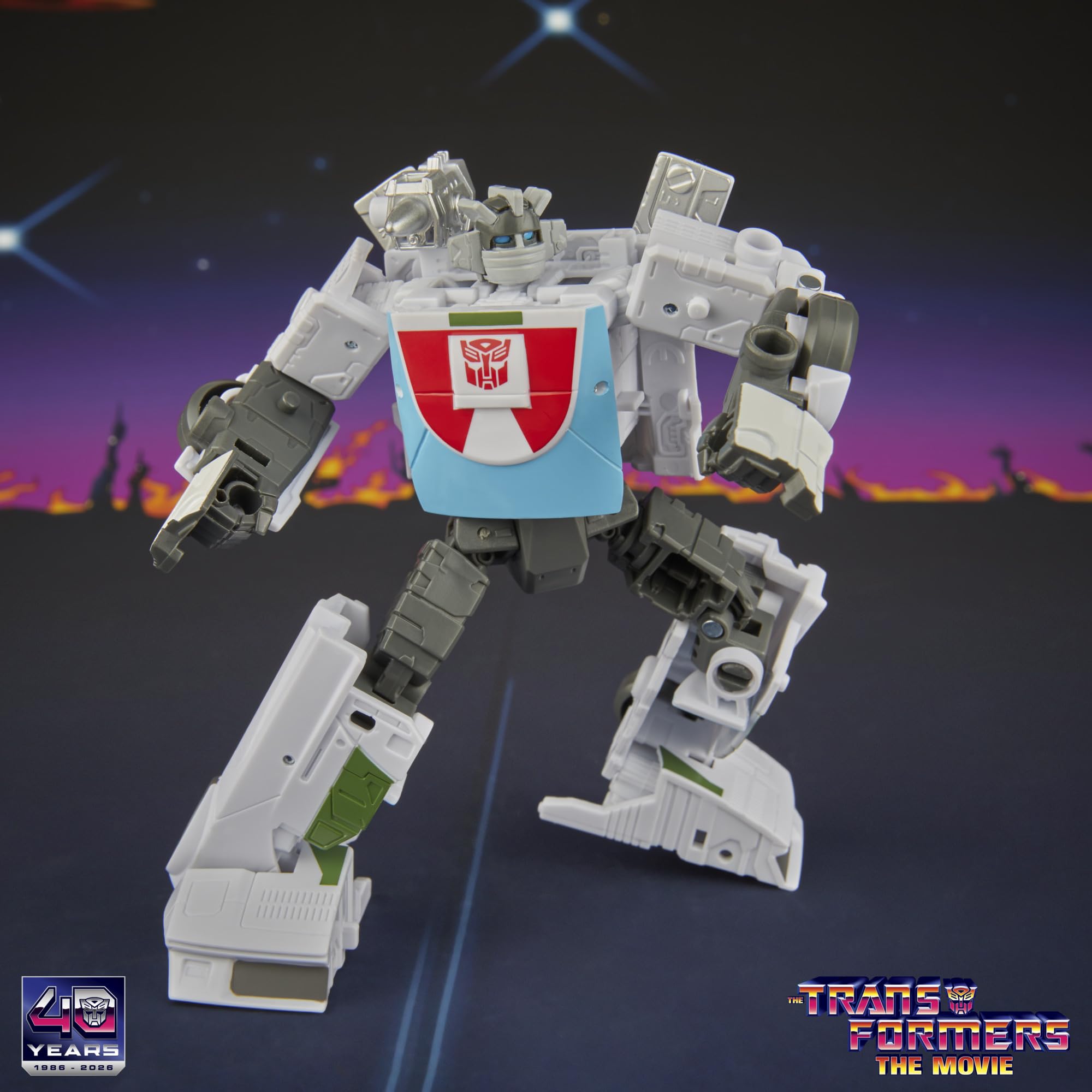 Wheeljack klasy Deluxe z kolekcji Transformers Studio Series z filmu ""The Transformers: The Movie"", 12,5-centymetrowa przekształcająca się figurka, zabawkowe roboty dla dzieci w wieku od 8 lat