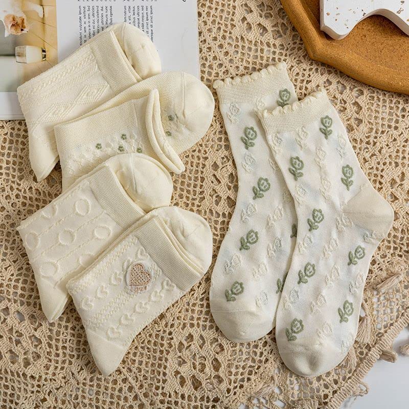 ALTALIVA 5 Pairs White Casual Ankle Socks for Women and Girls4