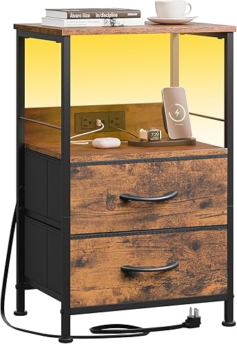 WLIVE Mesita de noche con estación de carga, mesita de noche LED con 2 cajones de tela y estante de almacenamiento, mesitas de noche pequeñas para