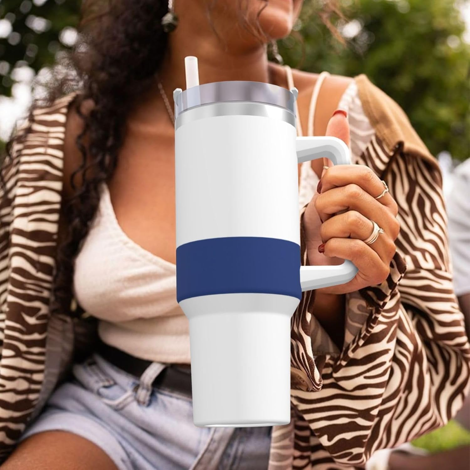 40 OZ Finnish flag Print Ice Bully Cup with Handle Straw Lid Straw,Stainless Steel Tumbler Coffee Cup