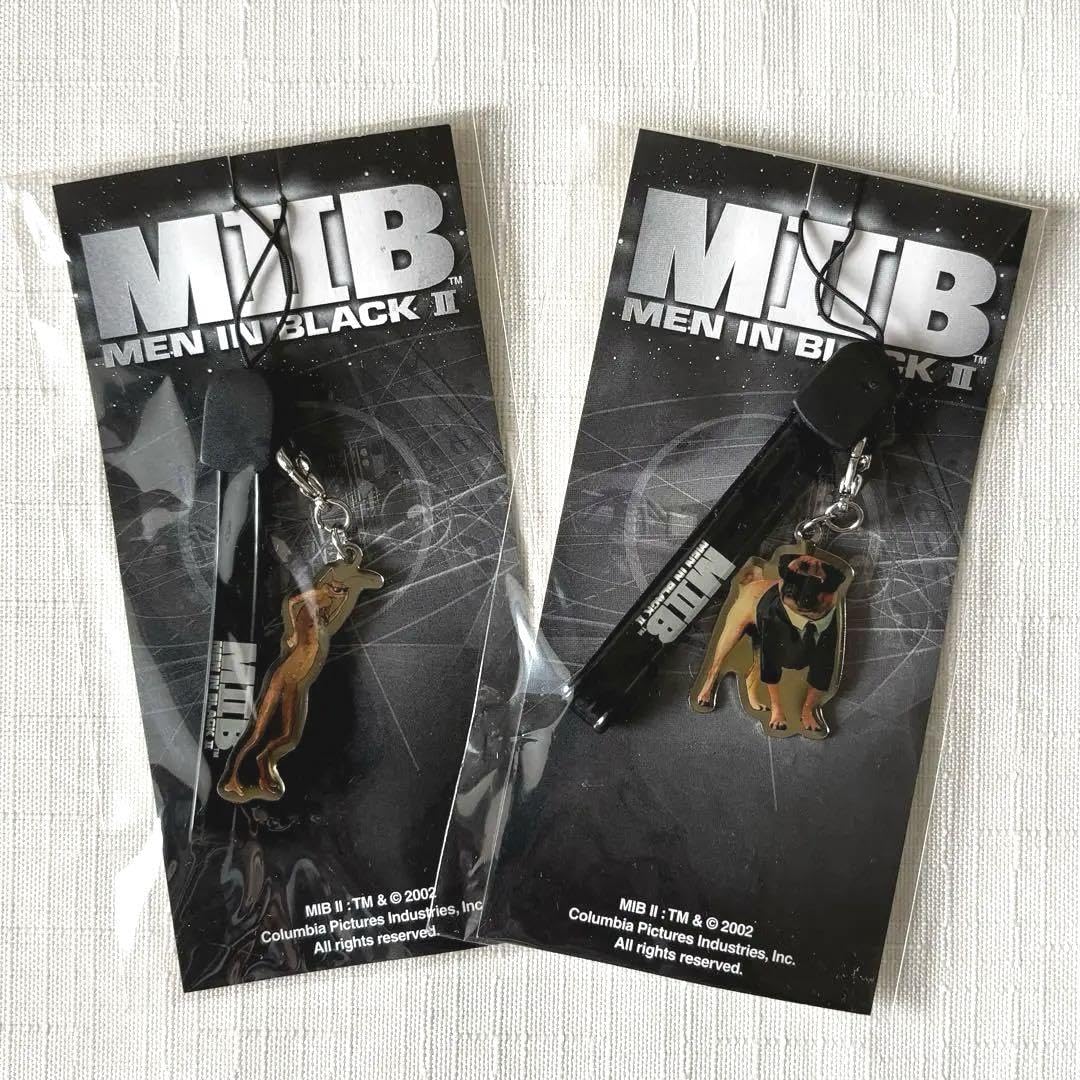 Amazon.co.jp: メンインブラック2 キーホルダー 2点 : ファッション