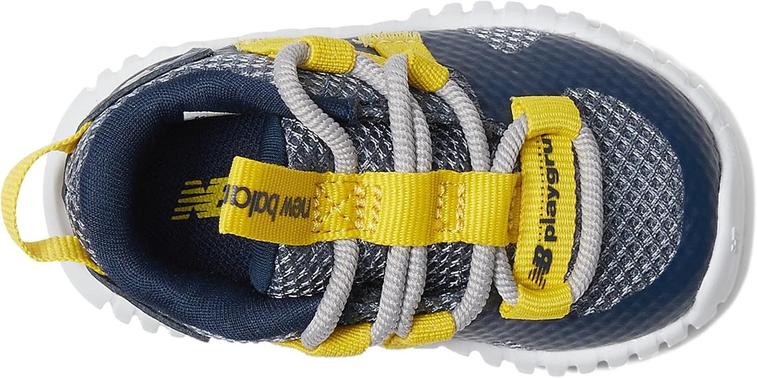 New Balance Boys' Playgruv V2 Bungee Sneakers