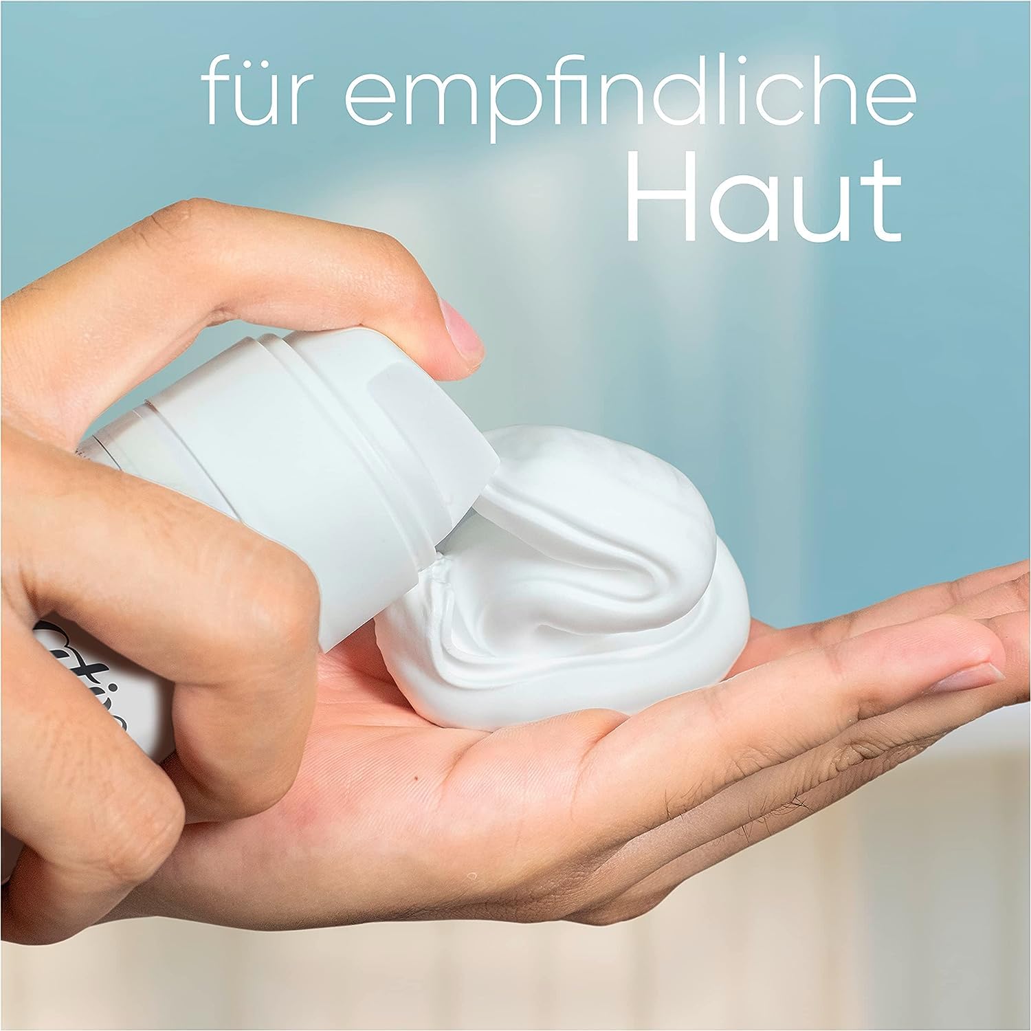 Gillette Satin Care Intimpflege Rasiergel Damen (200 ml), Gel Aloe Vera und Venus Deluxe Smooth Sensitive Rasierer Damen, Damenrasierer + 9 Rasierklingen mit 5-fach Klinge, Geschenk für Frauen