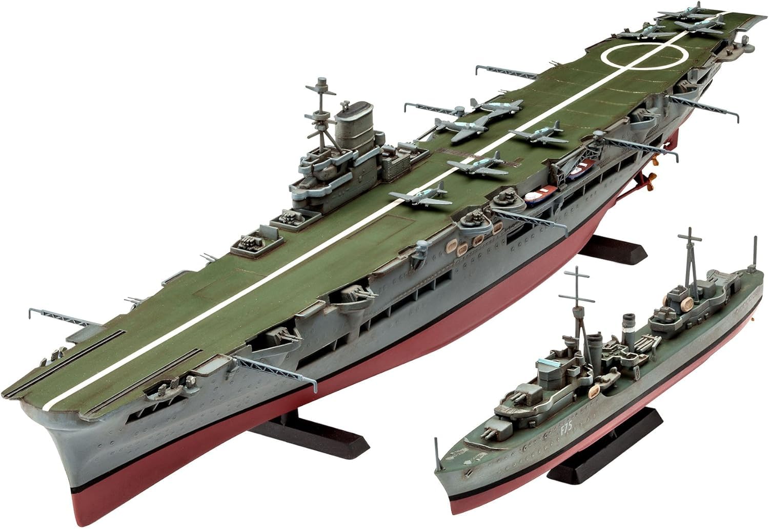 Amazon | ドイツレベル 1/720 イギリス海軍 HMS アークロイヤル