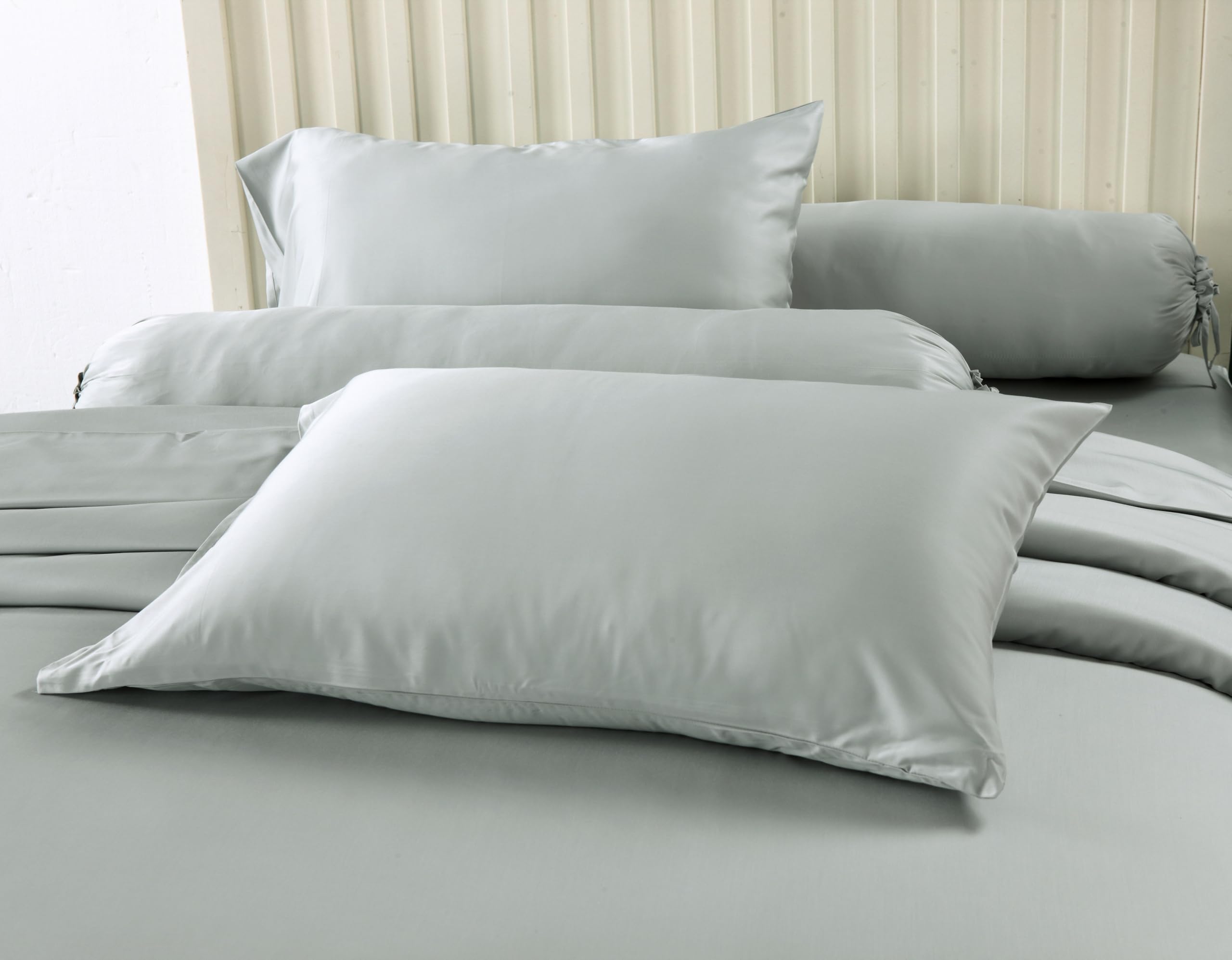 THE MYSTIC LOOM 3 PCS 100% Organic Bamboo Duvet Cover Set - Duvet Cover & 2 Pillowcases, Silver, 3 PCS Duvet Cover Set - King - Image 2