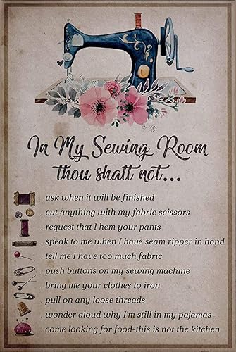 LINQWkk - Cartel de lata de metal vintage póster de sala de coser en mi sala de coser Thou Shalt Not Decoración de sala de coser decoración de pared