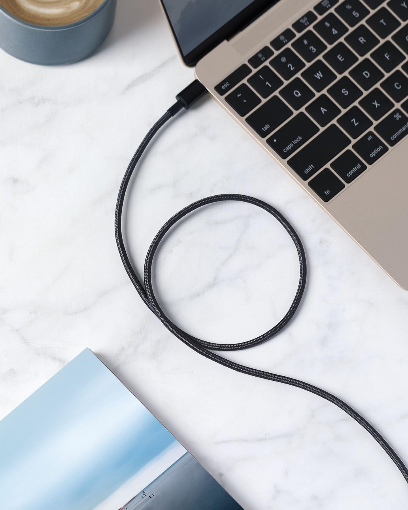 Anker Cable USB C, Paquete de 2 cable USB-C a USB-A, Cable USB 2.0 de Nylon, para iPhone 16/16 Pro/16 Plus/16 ProMax MacBook Pro 2024, iPad Pro 2024/Air 4, Samsung Galaxy S10 S10+, LG V30(0,9m, Negro)