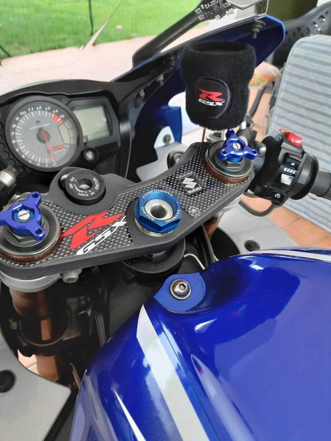 LABELBIKE 3D Motorrad Aufkleber kompatibel mit Suzuki
