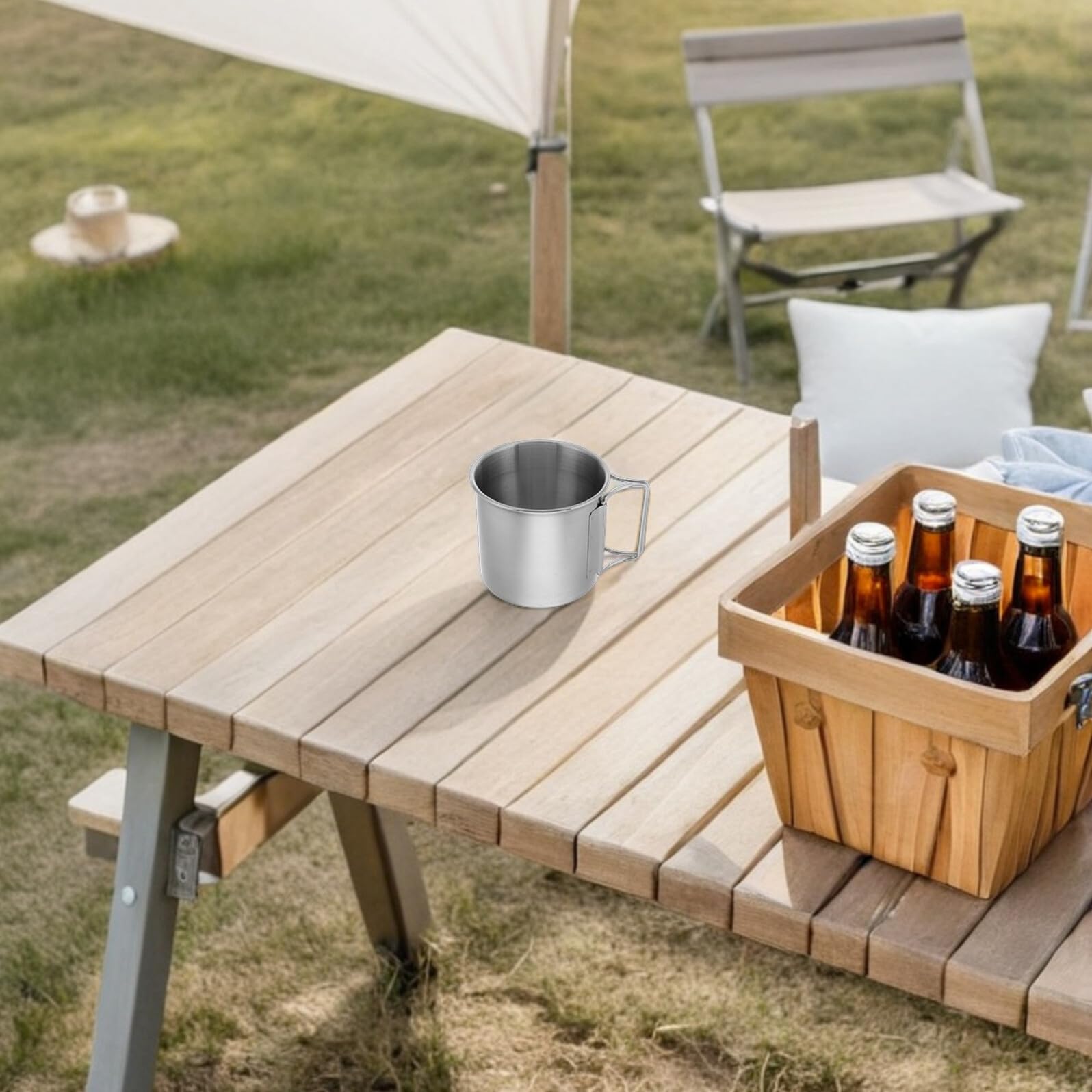 BESTonZON 4 Stück Teiliges Outdoor Camping Becher Set mit Klappbarem Griff Faltbare Trinkbecher für Reisen Bbq Wandern und Picknick Platzsparend und Robust