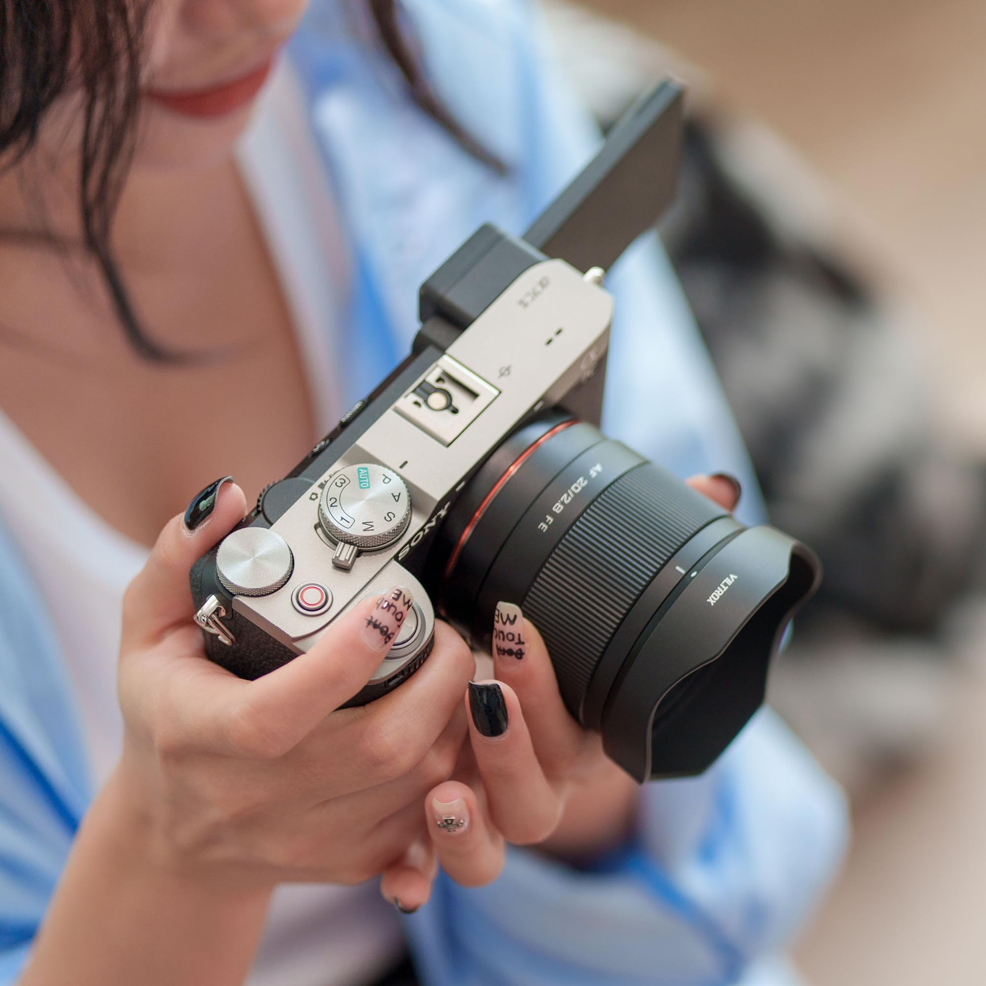 VILTROX AF 20mm F2.8 Air FE Objectif pour Monture Sony E, Objectif Grand Angle 20mm f/2.8 autofocus Plein Format Compatible avec Sony a7IV, a7CII, a7RV, a7S III, ZV-E10, a6700, a6400, a7iii, a9, ZVE1