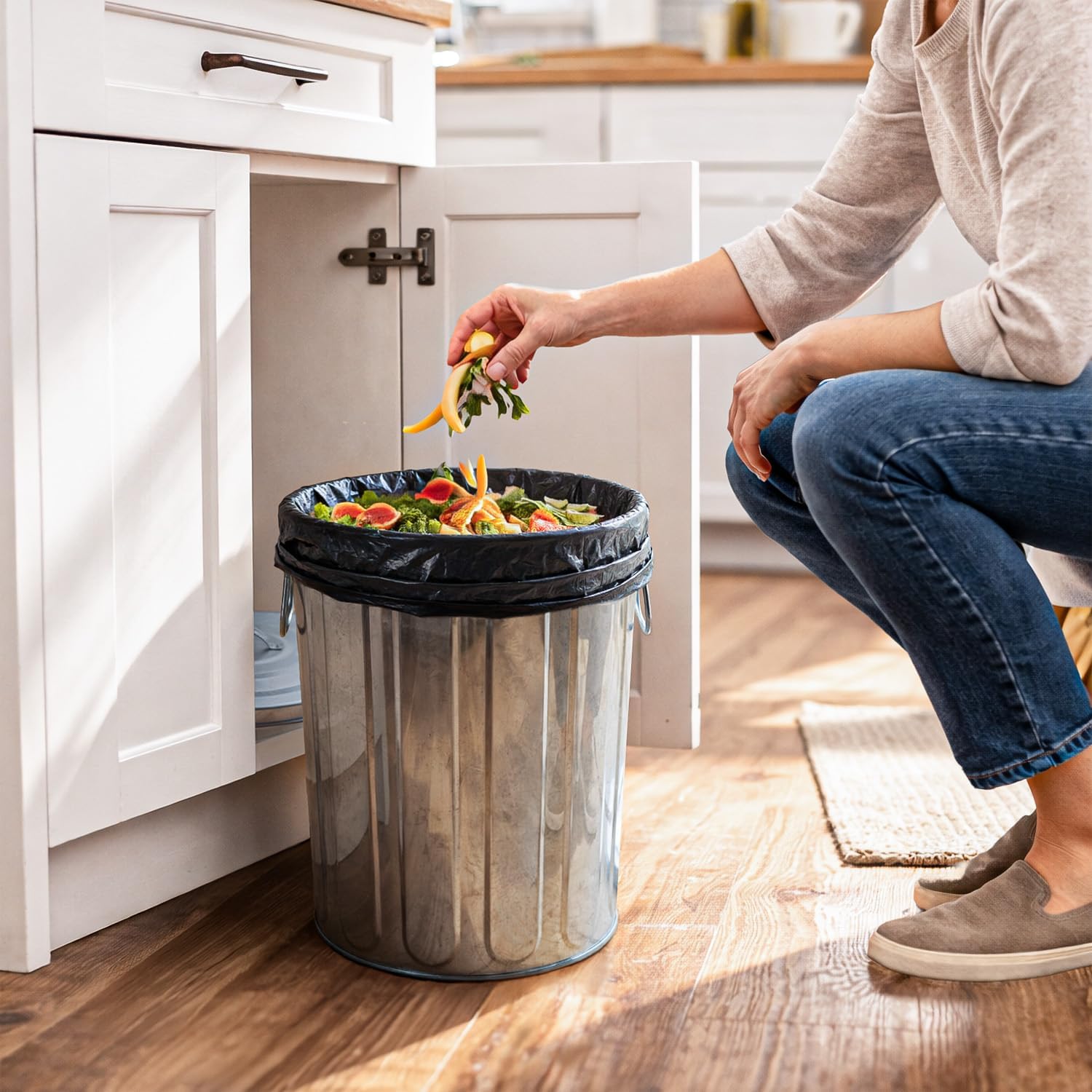 Plexon 5 Gallon Small Metal Trash Can with Lid Outdoor Galvanized Trash Can with Lid 5 Gal Ash Bucket for Bird Seed Container