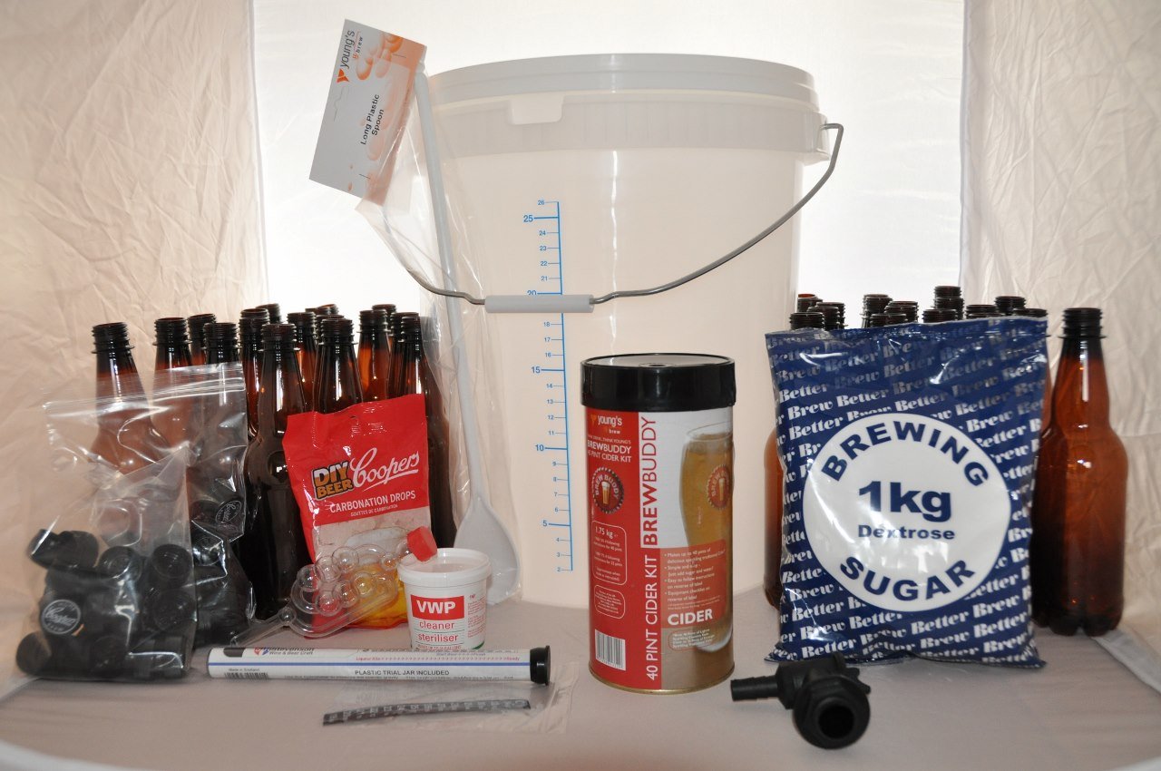 Quality Home Brew Starter kit with Youngs 'Brew Buddy' Apple Cider + Guide