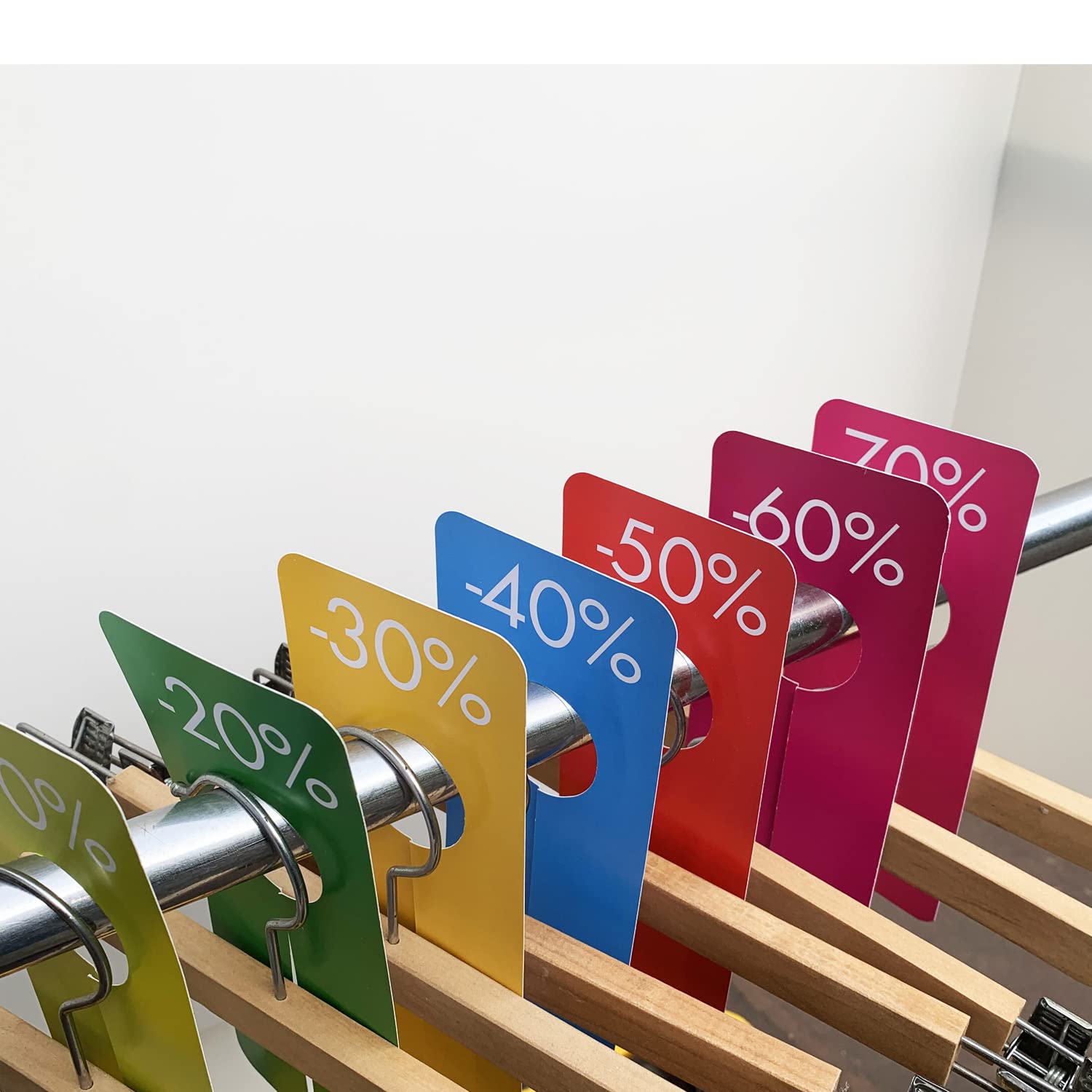 Affichesstore Postersstore 30500-12 Discount Dividers 20x8cm Hole diameter 4cm Cardboard Labels Various colors 10% 20% 30% 40% 50% 60% 70% - Image 4