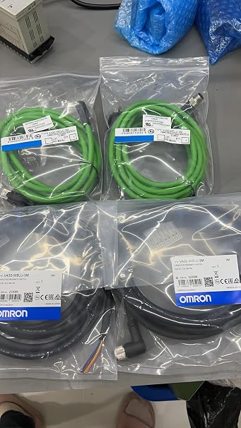 V430-WELU-3M V430-W8LU-3M Matching Cable for auto-Focus Multi-Functional Code Reader