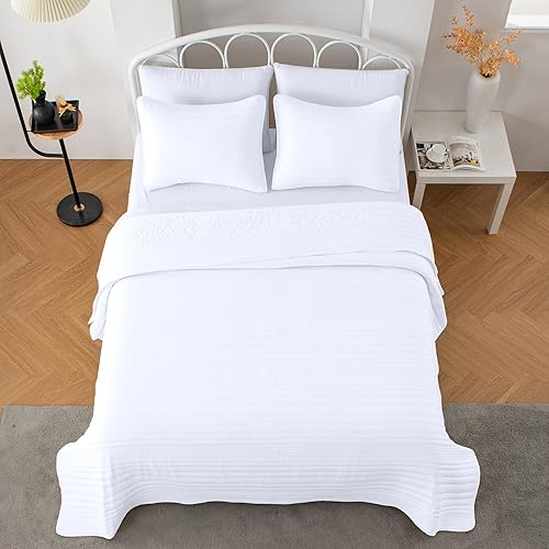 Miniatura 7 de Market & Place Juego de edredón tamaño matrimonial Queen blanco  Colcha ligera de microfibra ultrasuave  Colcha Queen de 3 piezas para todas las