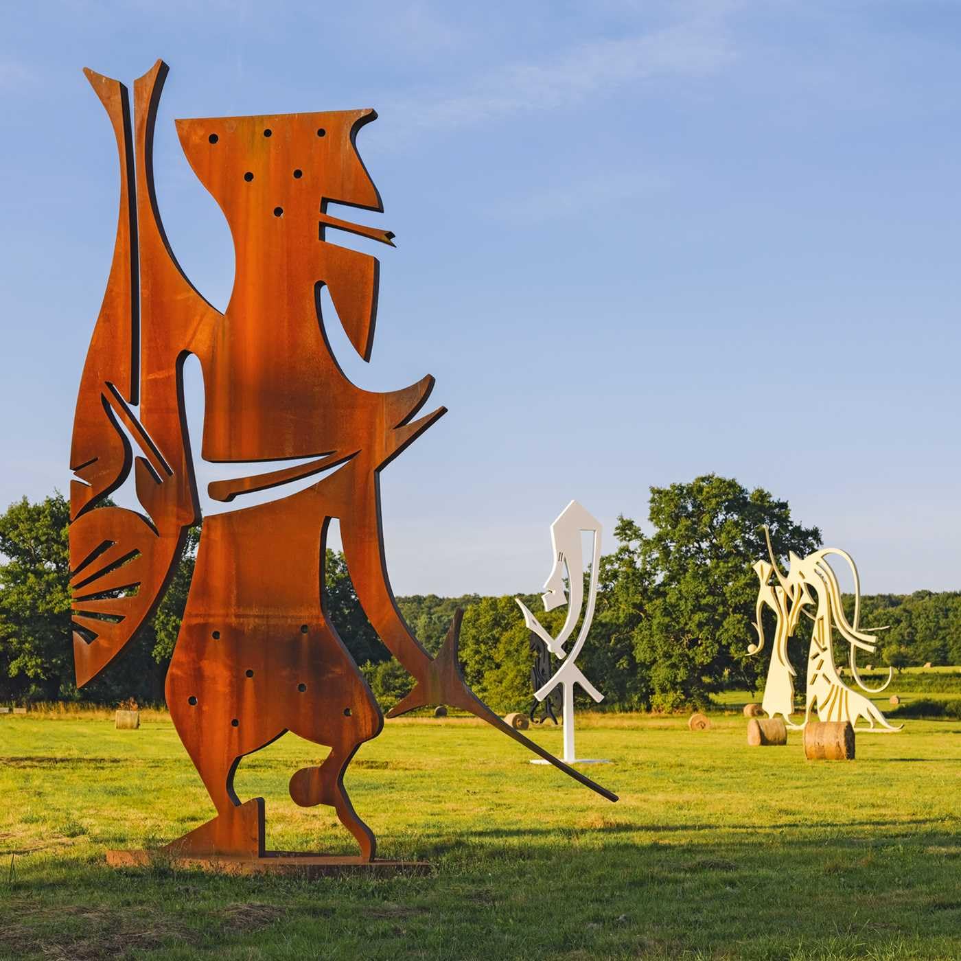 Parc De Sculptures Erich Engelbrecht, Château Des Fougis