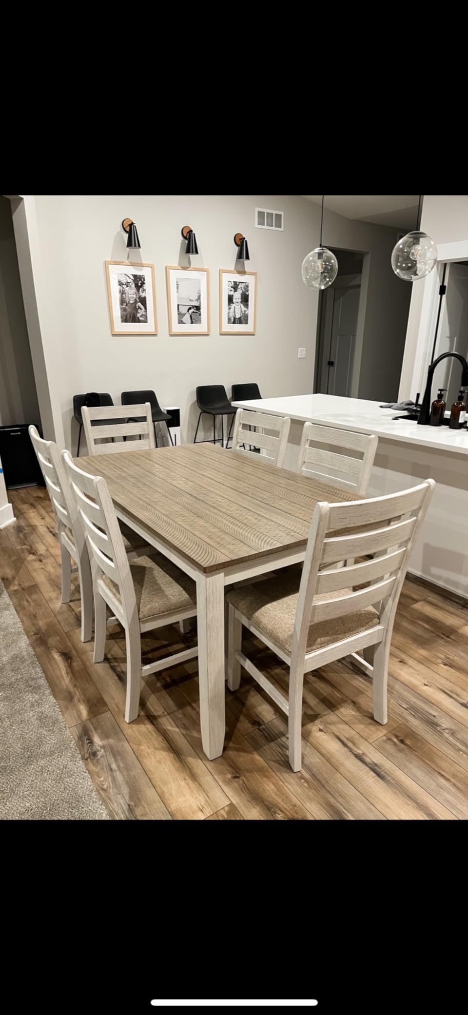 Signature Design by Ashley Skempton Cottage Dining Room Table Set: Rustic Elegance for Your Home