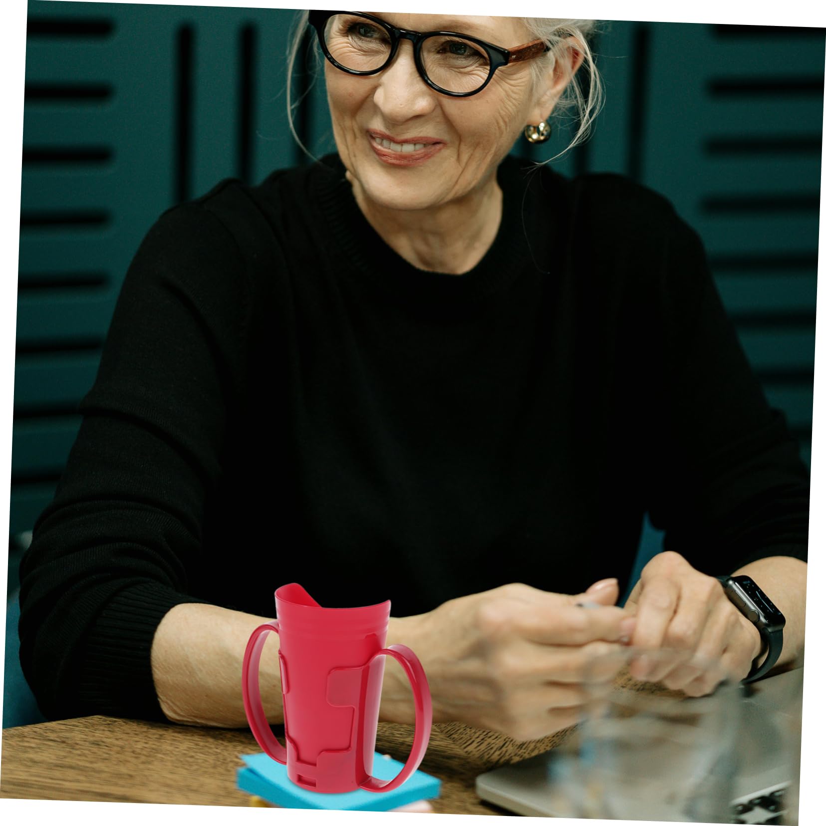 KOMBIUDA 3piezas Copa De Alimentación Líquida Para Ancianos Vaso De Agua Para Pacientes Encamados Taza De Cuidado Para Dietas Líquidas Diseño Ergonómico y Fácil Manejo