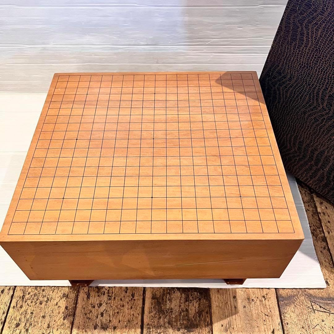 木製囲碁盤 標準サイズ 格子模様 木製囲碁盤 標準サイズ 格子模様 年代物 コレクション 一点