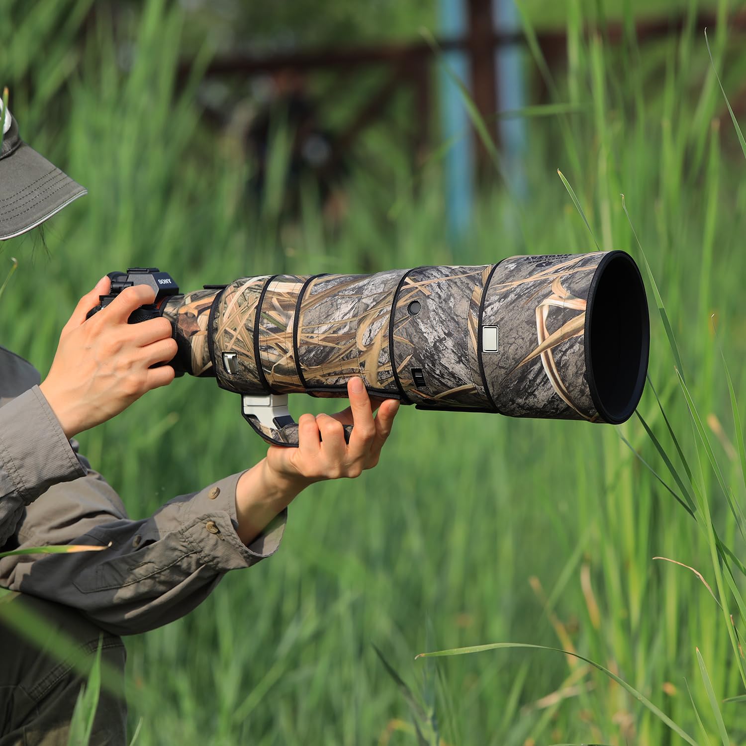 Rolanpro Funda Impermeable para Lente de Camuflaje para Sony FE 100-400 mm F4.5 GM OSS, Funda Protectora para Lentes, Ropa #49 Camuflaje de Hierba Impermeable