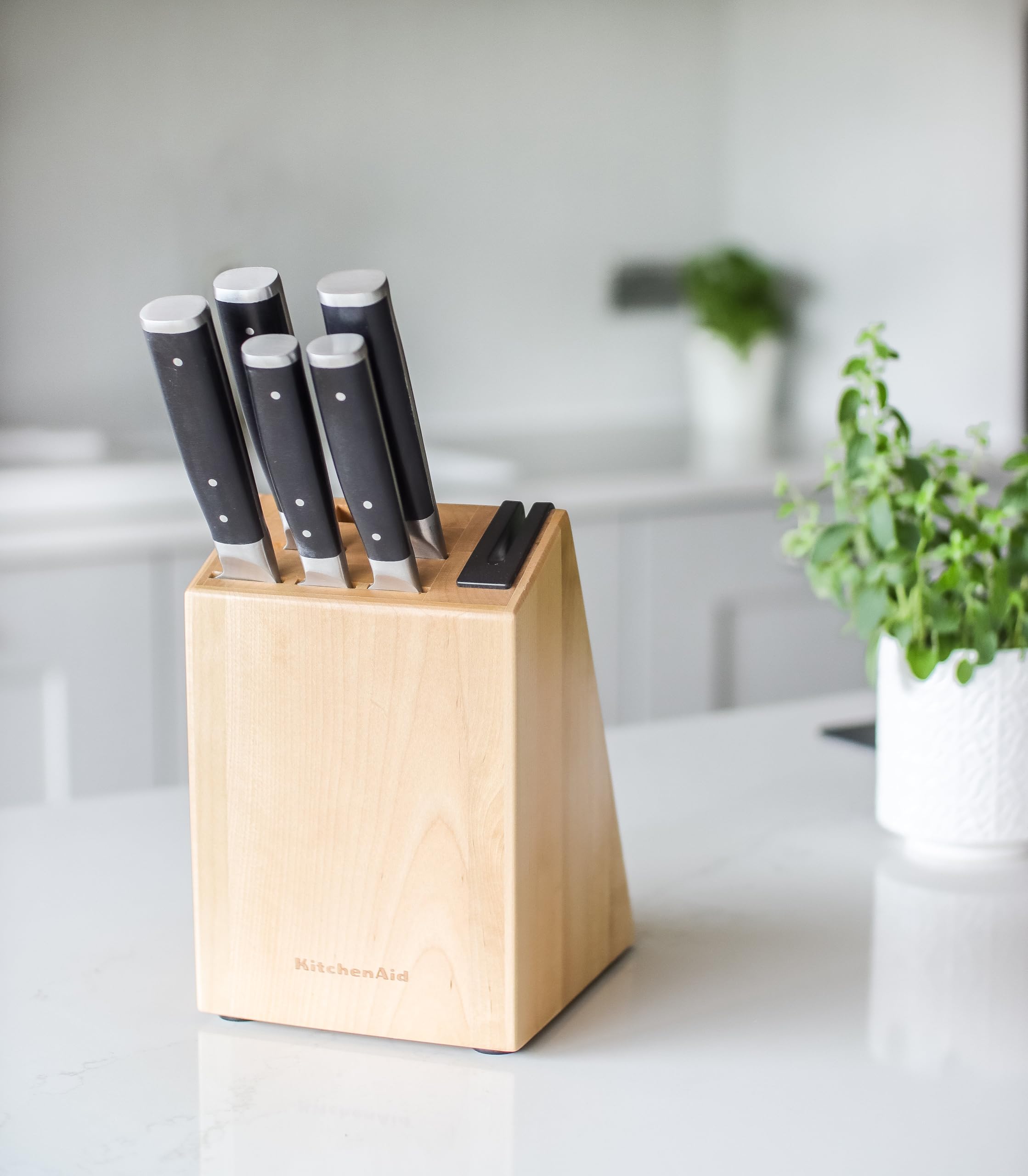 KitchenAid Gourmet Juego de cuchillos de acero japonés de 5 piezas con afilador y bloque de madera de abedul