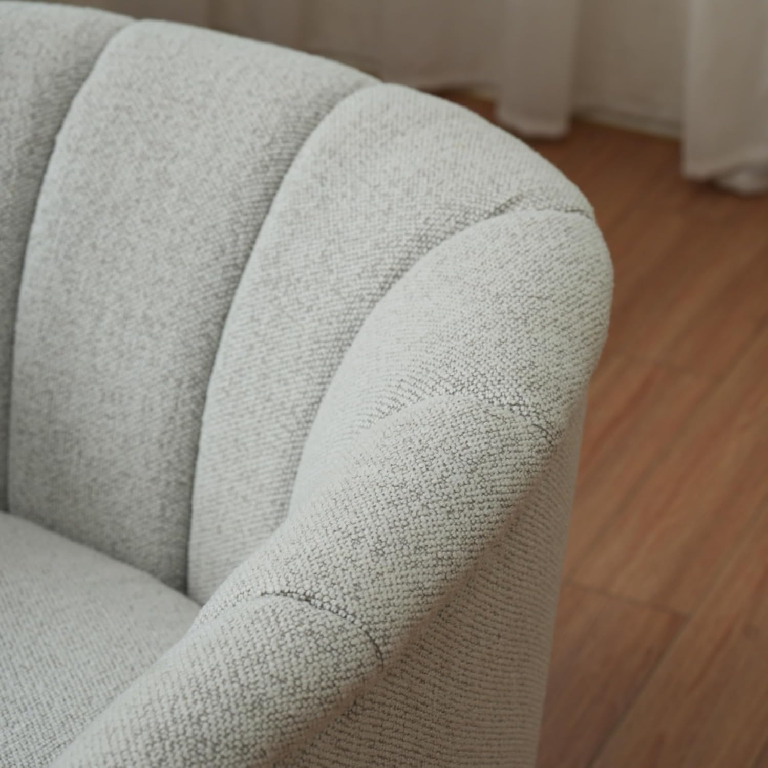 Modern 360-Degree Swivel Lounge Chair with Curved Shelter Backrest, Plush Fabric Upholstery, Heavy-Duty Wood & Metal Base – Ergonomic Accent Chair for Living Room, Office, or Lounge (Ivory)