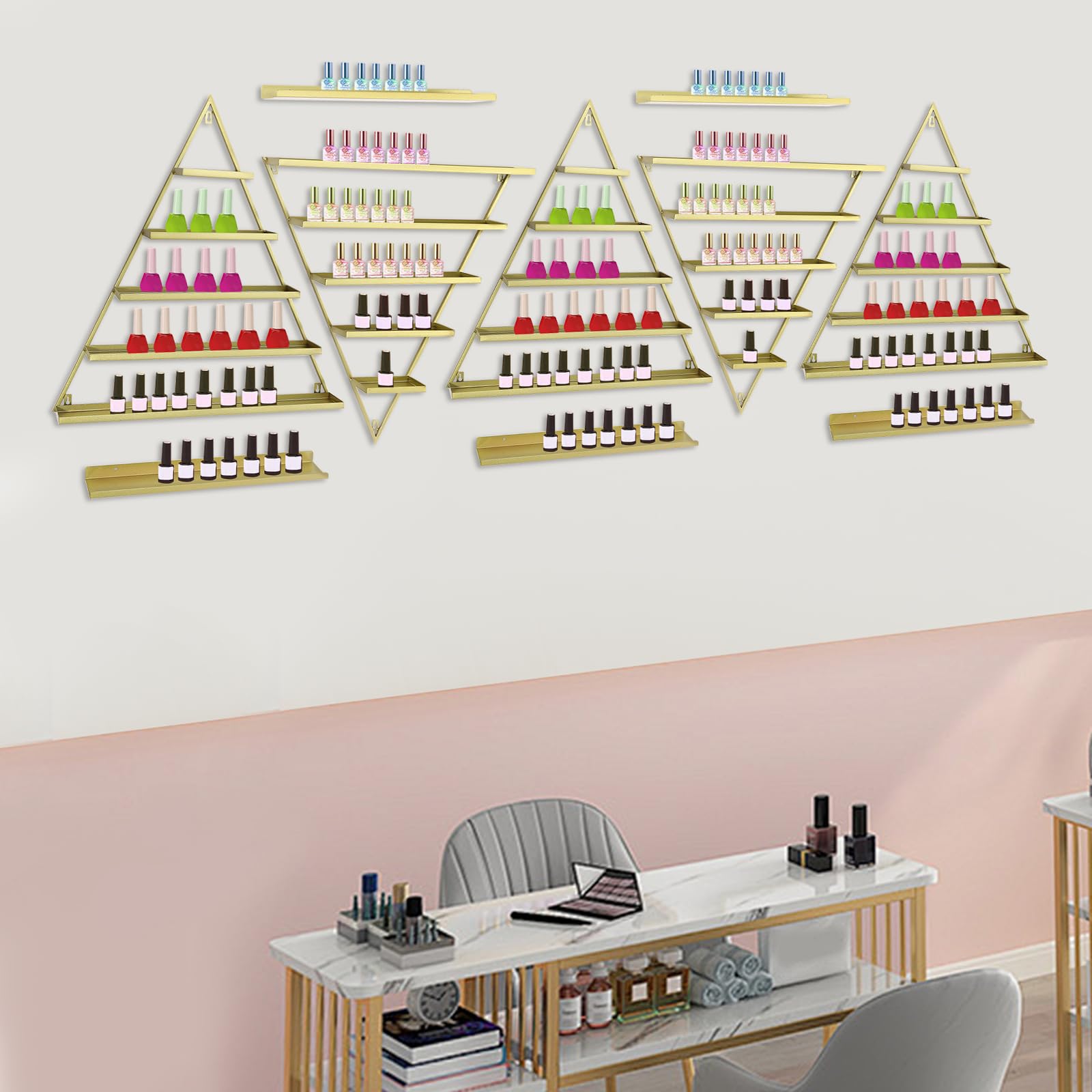 Estantería de pared para esmalte de uñas, rack de almacenamiento de esmalte de uñas, 10 soportes triangulares y barras horizontales, dorado, para tiendas de manicura