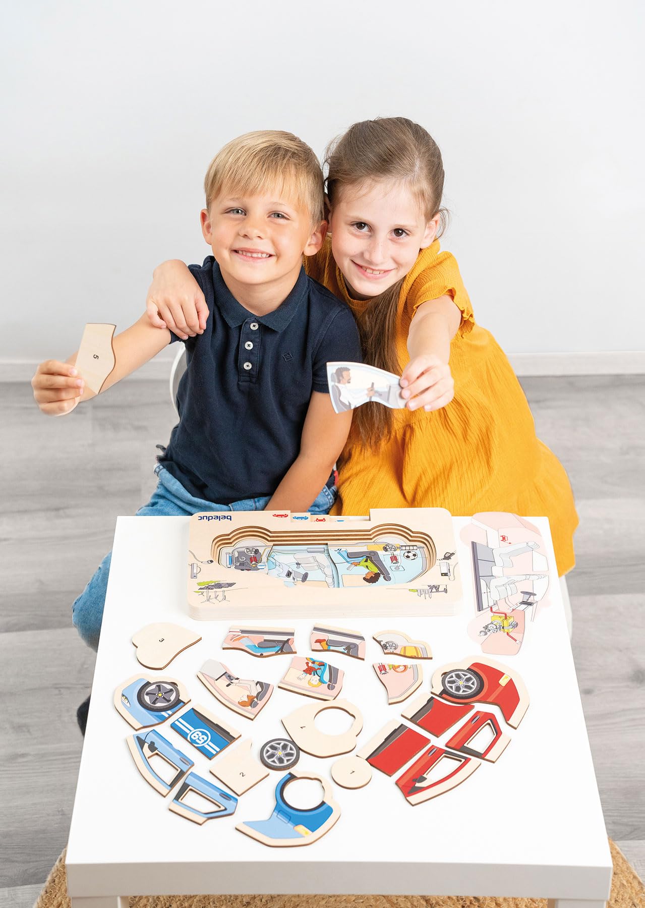 Beleduc Puzzle de couches de voiture, puzzle éducatif en bois 5 couches - Jouet motricité dès 4 ans - Montessori - Construction véhicule