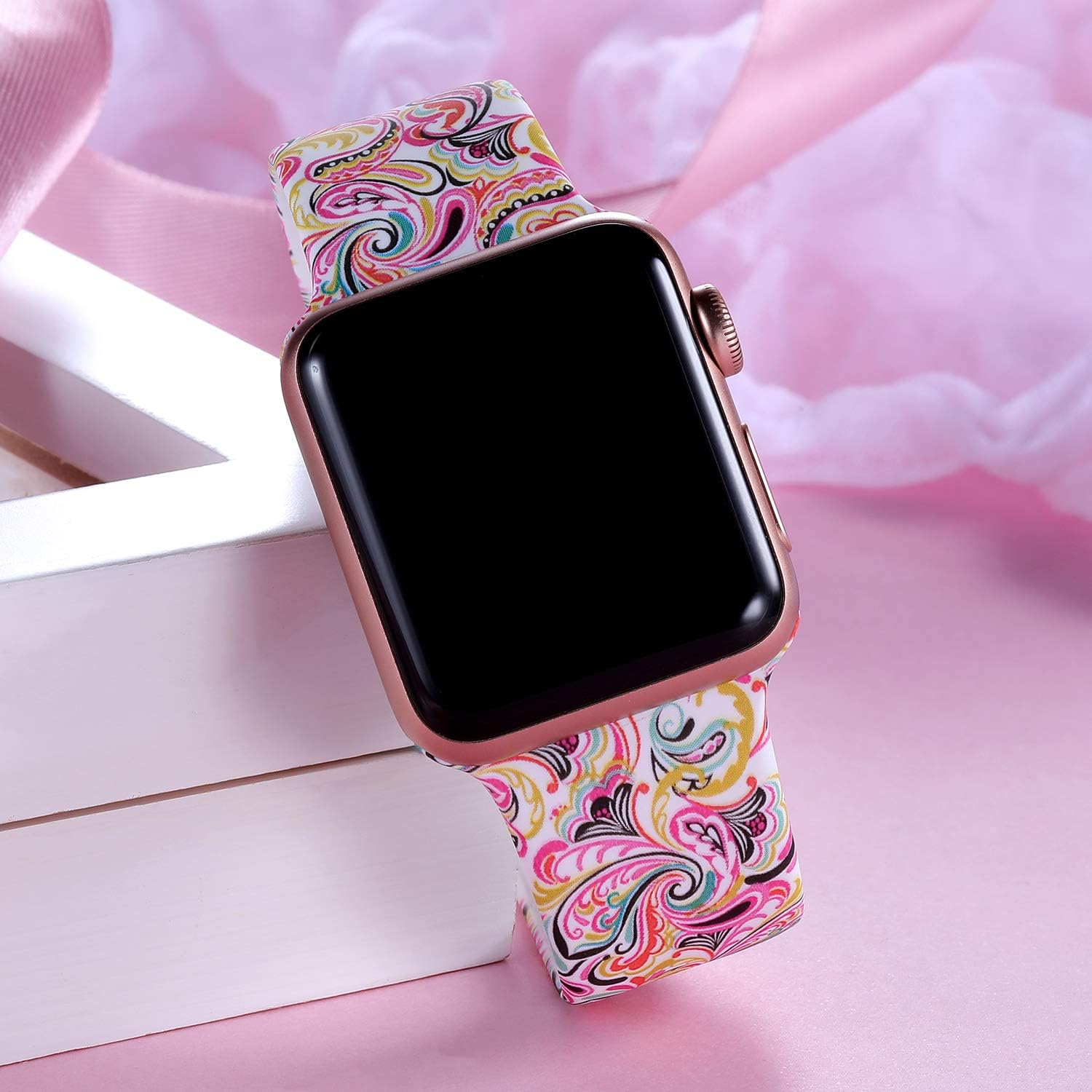 Laffav Compatible with Apple Watch Band 44mm with Case for Women, Replacement Accessory Floral Bands for iWatch Series 4, Paisley Pattern, M/L