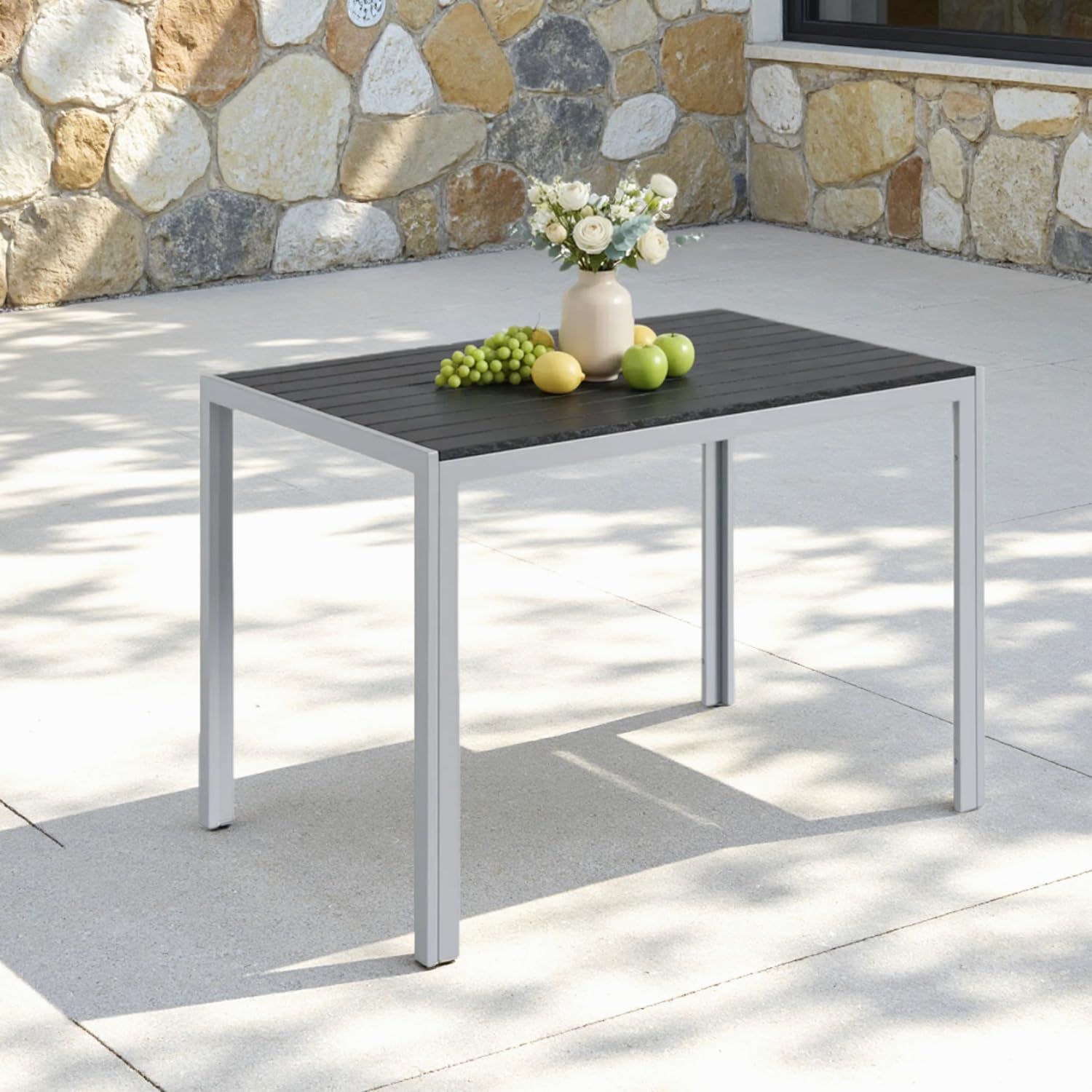 Clevich Mesa de jardín Resistente a la Intemperie, 110 x 70 cm, Mesa de Comedor al Aire Libre, Mesa de balcón WPC, Marco de Aluminio, Muebles de jardín Resistentes a la Intemperie, Mesa Cuadrada de