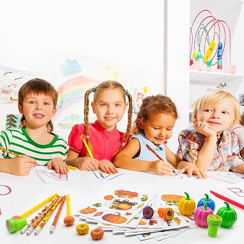 Miniatura 6 de Cinrobiye 122 piezas de calabazas de otoño, regalos de fiesta, suministros de fiesta de hoja de arce, Día de Acción de Gracias, juego de papelería