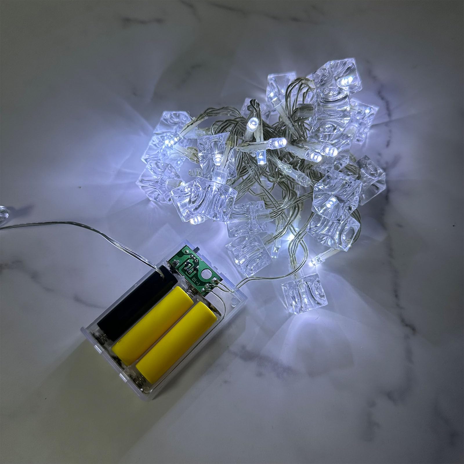 Eliminatore di Batterie AA/AAA 4,5 V e 3 V per Candele Elettroniche, Giocattoli, Luci