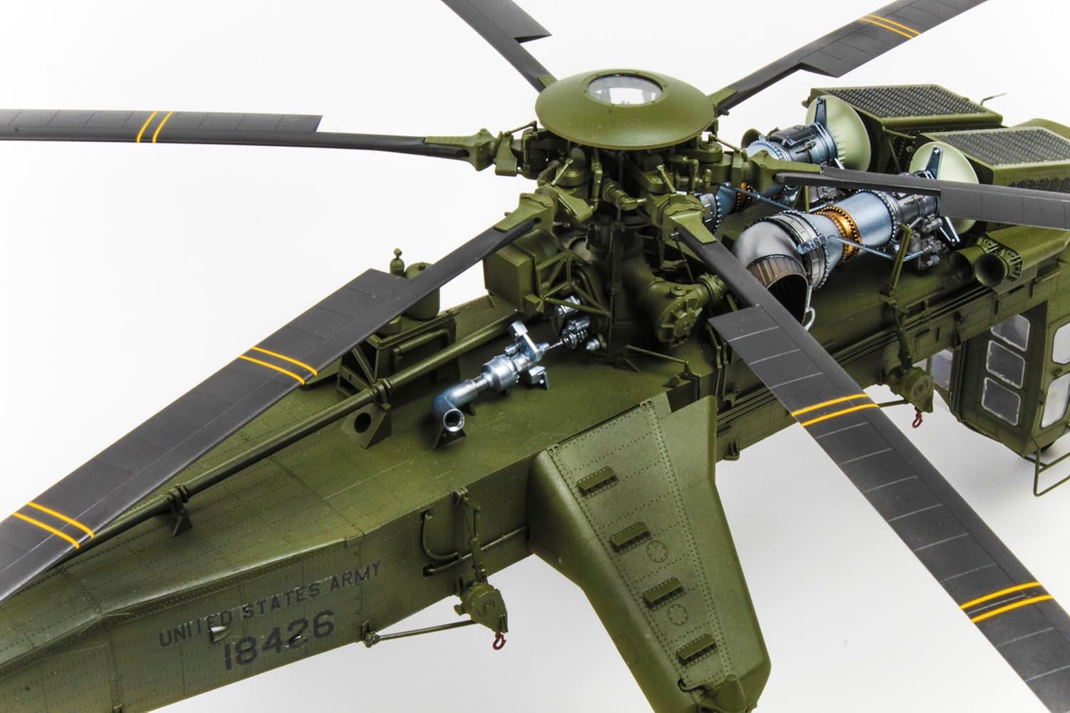 ICM 53054 — Sikorsky CH-54A Tarhe, US Military Heavy Helicopter Model Kit — Plastic Model Kit in 1:35 Scale — Highly-Detailed Replica of the Original Sikorsky CH-54A Tarhe