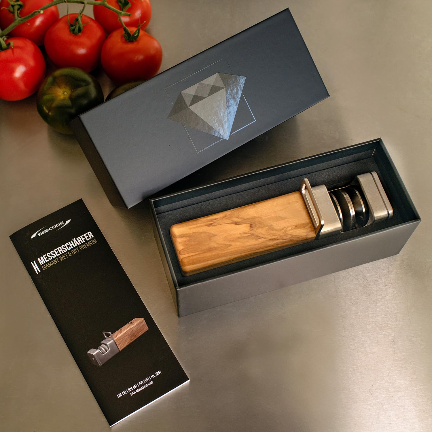 Diamant Messerschärfer Edelstahl & Olivenholz - Handveredelt - Nass & Trocken Schliff -  Diamantscheiben austauschbar - Profi Messerschleifer für Küchen, Wellenschliff, Keramik & Damastmesser