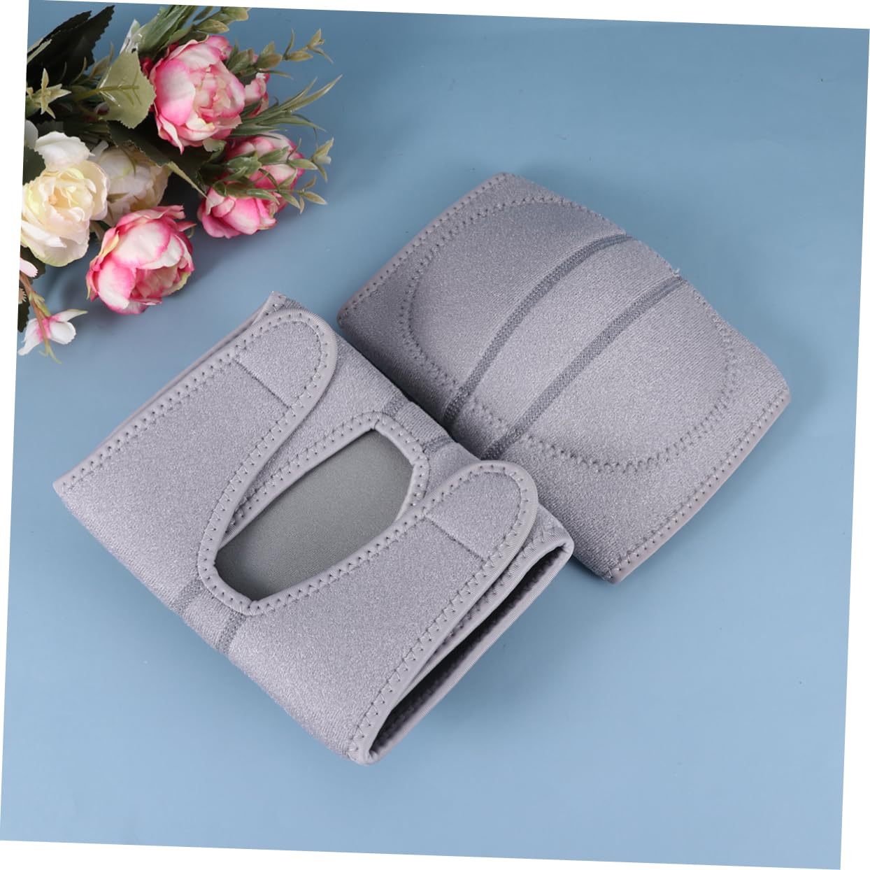 NOLITOY Djustable Size Sponge Knee Pad Non-slip Design for Sports Yoga Gym Grey