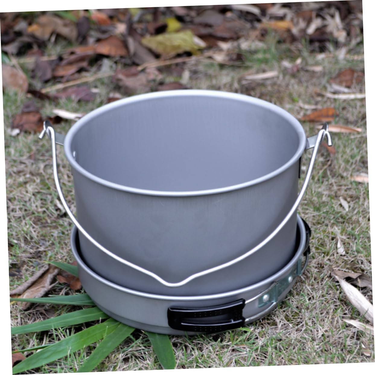 1set Portable Outdoor Camping Cookware Persons Non-Stick Picnic Pots Lightweight and Compact Design for Hiking Backpacking and Family Trips