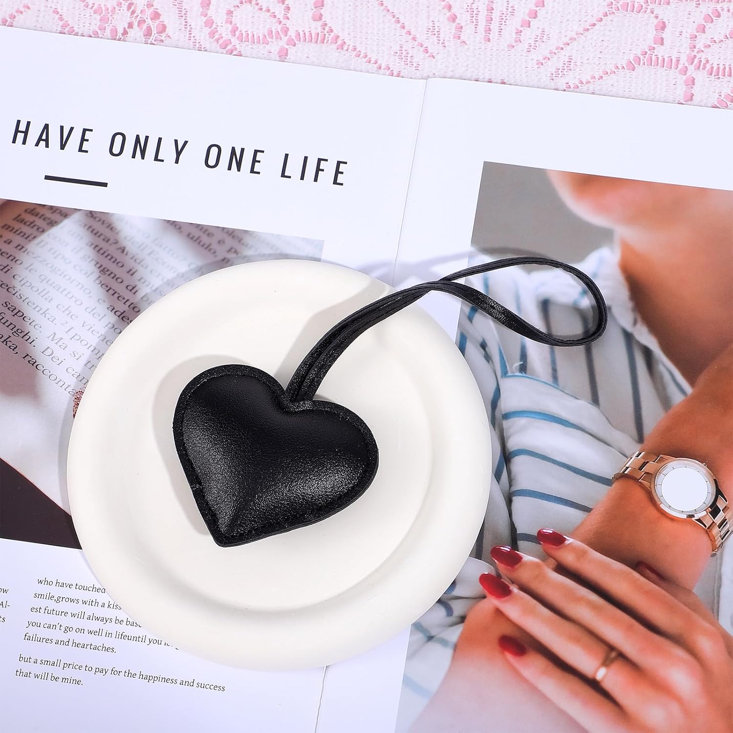 Heart Bag Charms Keychain for Women, Heart Shaped Keychain Accessories, Cute Key Chain Charm for Car Keys Handbag Backpack - Image 3