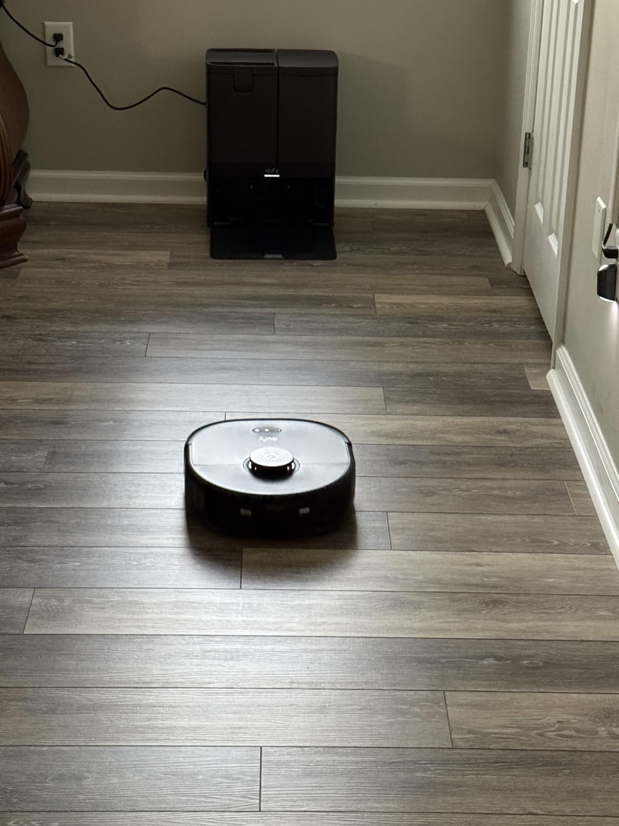 eufy X10 Pro Omni Robot Vacuum and Mop Combo, 8,000 Pa Suction, Dual Mops with 12 mm Auto-Lift and Carpet Detection, AI Obstacle Avoidance, Auto Mop Washing, Auto Drying, Self-Emptying, Self-Refilling photo review
