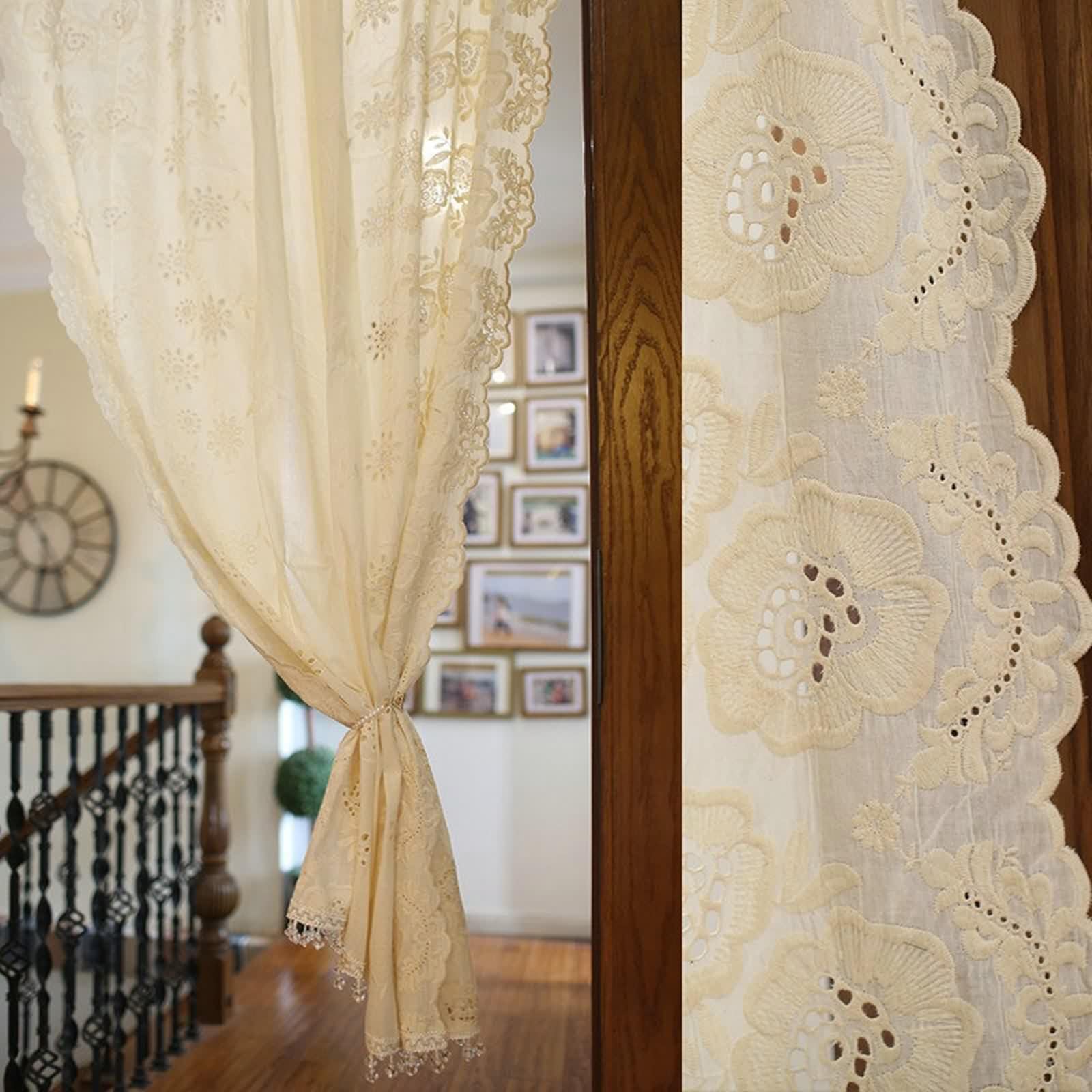 Zazdrostki do jadalni, zazdrostki, krótkie, beżowe, bawełniane, lniane, bistro, haftowane, z kwiatowym wzorem, 1 sztuka, szer. 127 x wys. 110 cm